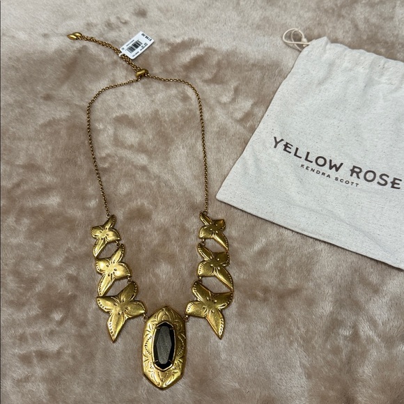 Kendra Scott Keziah Vintage Gold Statement Necklace in Golden Obsidian - Picture 3 of 6